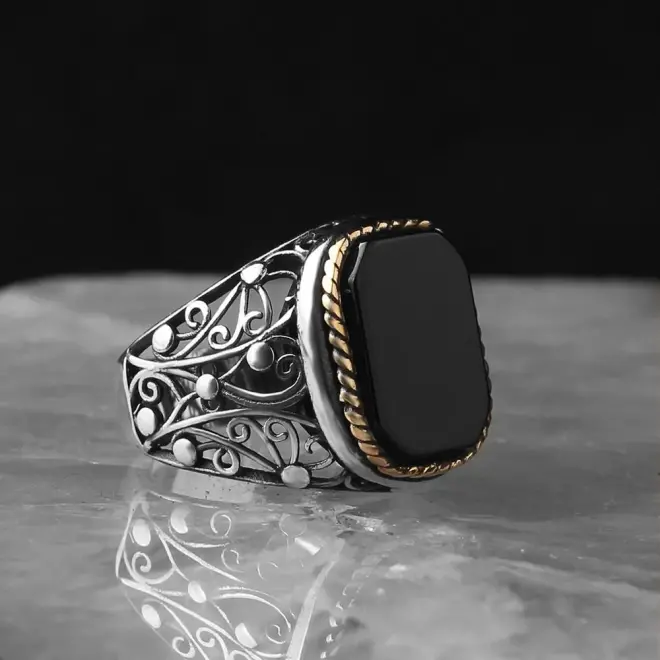 Tesbihevim 925 Sterling Silver Men's Ring with Onyx Stone - 1