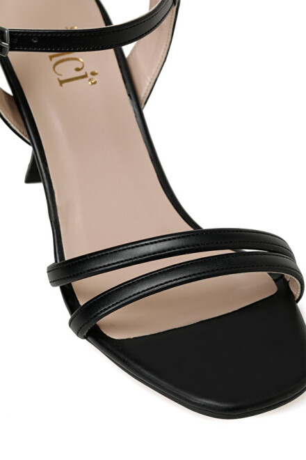 Black Women's High Heel Sandals - 7