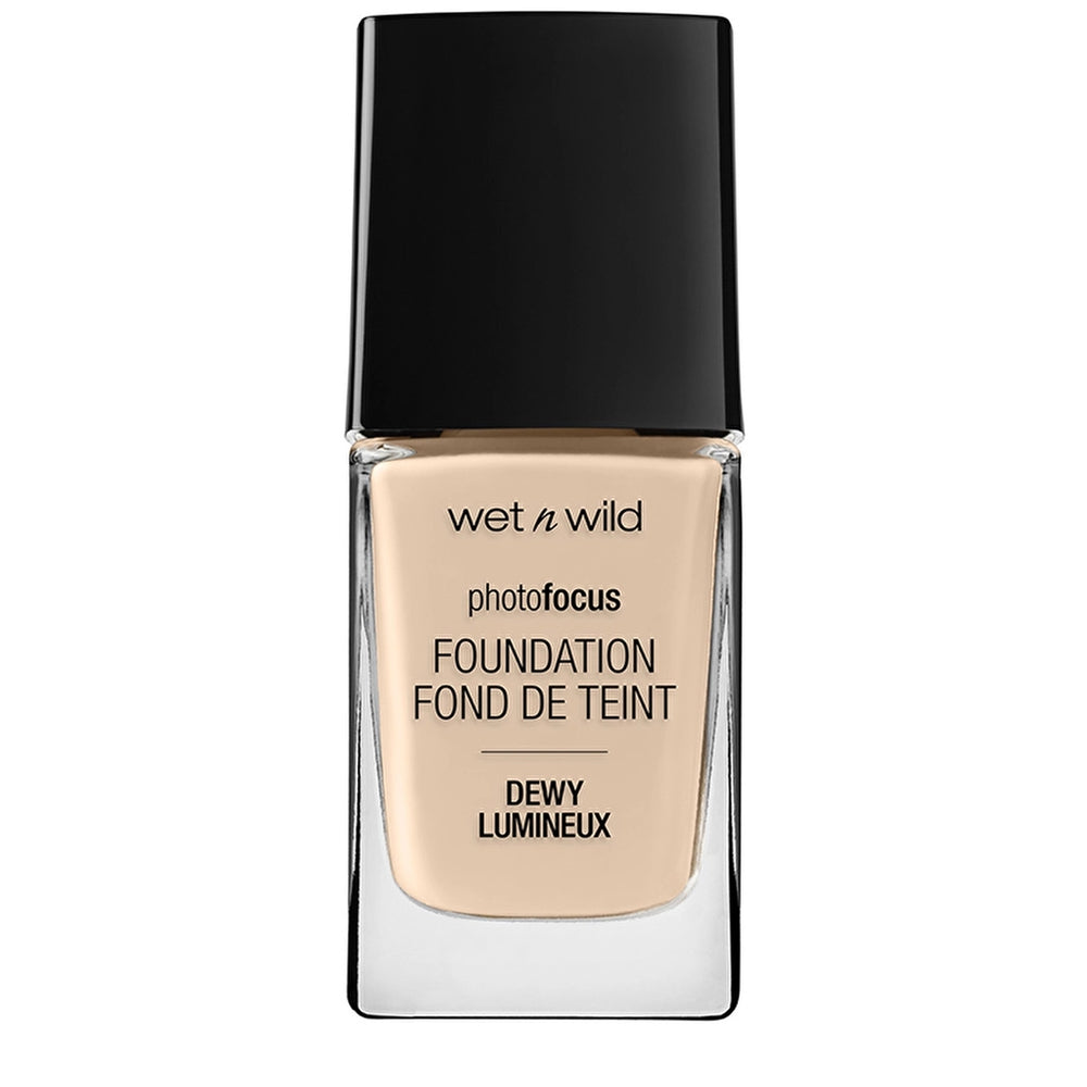 wet n wild Photo Focus Foundation Dewy Lumineux Foundation