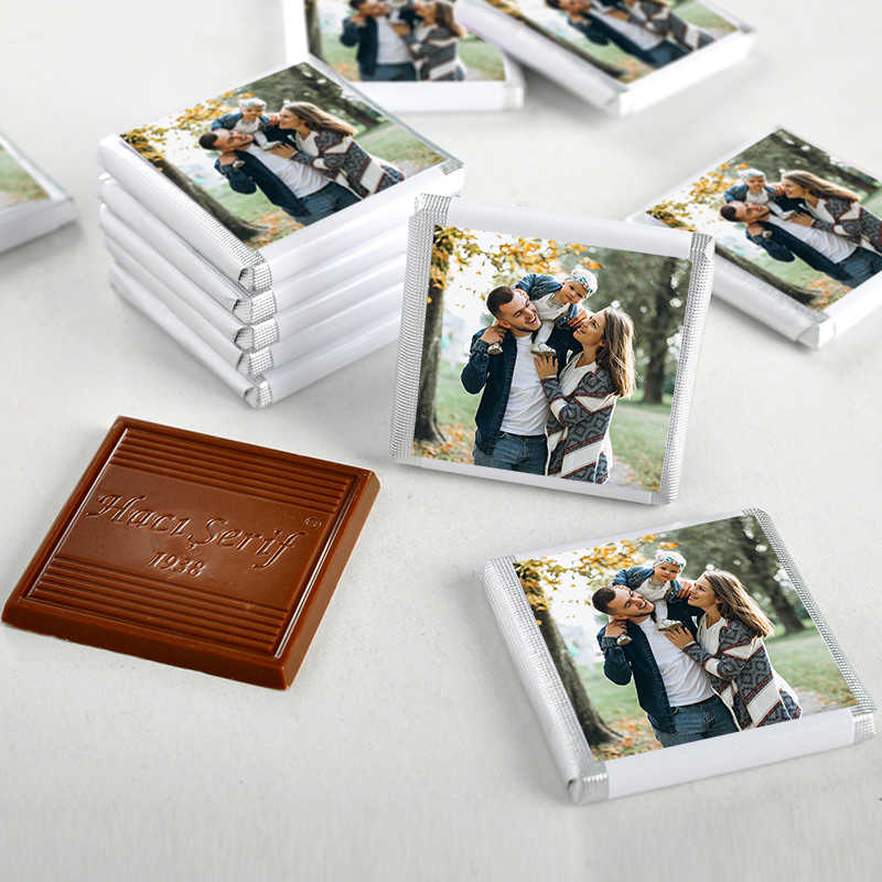 Personalized Gift: 32-Piece Madlen Chocolate in Gold Box