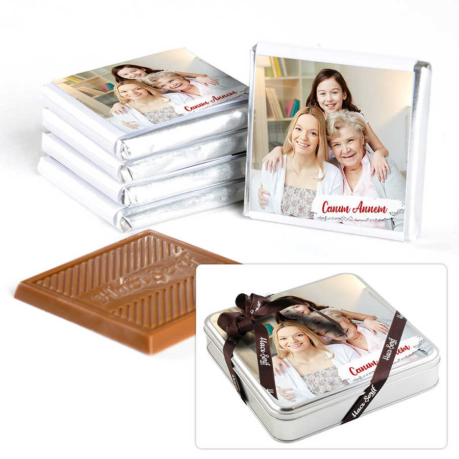 Custom Photo Gift: 32-Piece Chocolate Medallion Box in Metal