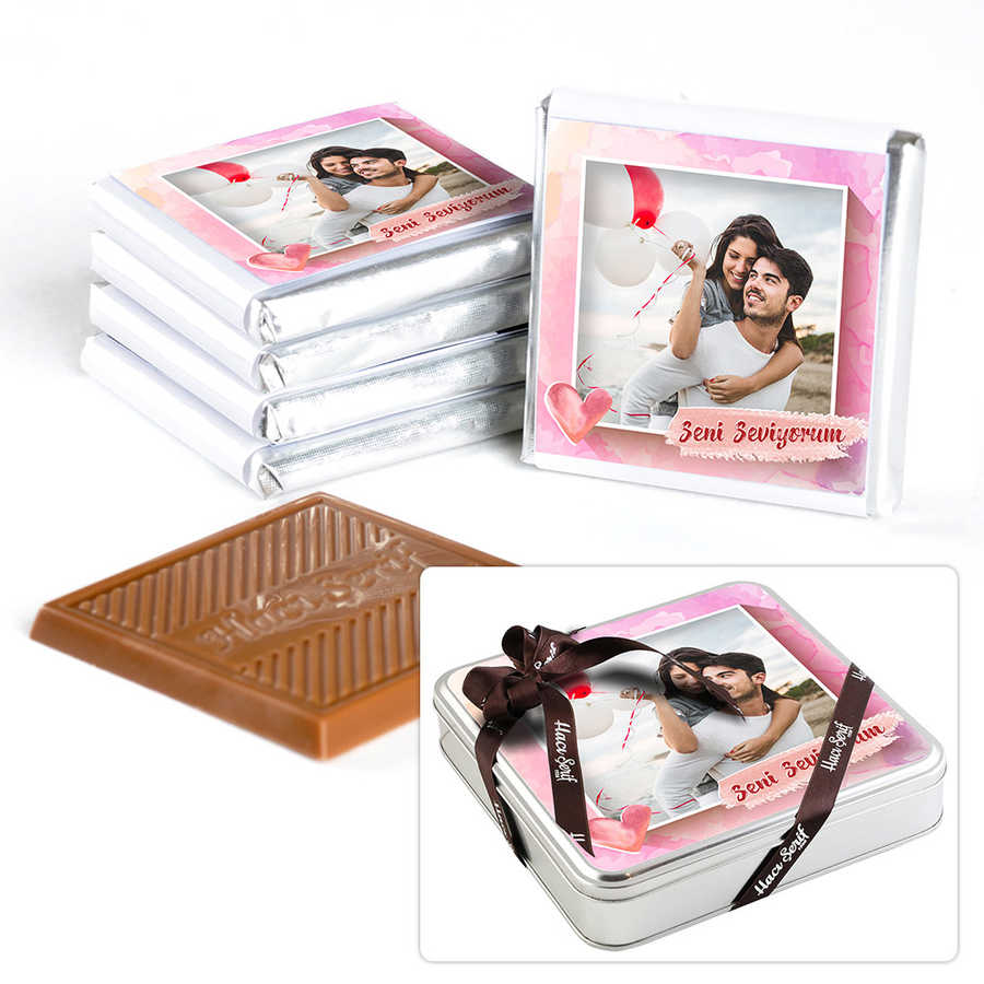Photo Love Gift: 32 Piece Madlen Chocolate in Metal Box