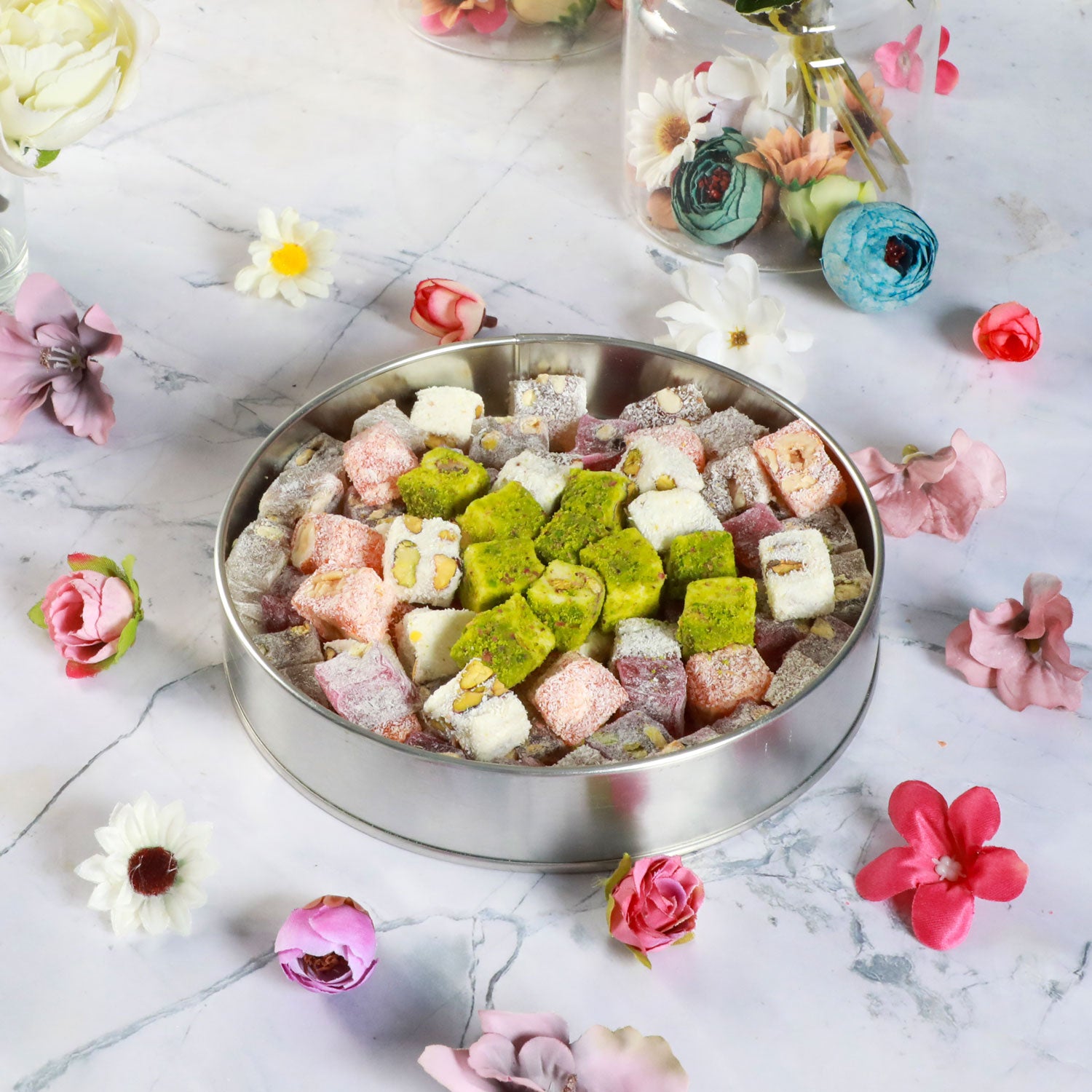 Mother's Day Gift Double Roasted Turkish Delight (Metal Round Box) 300g - Model 2