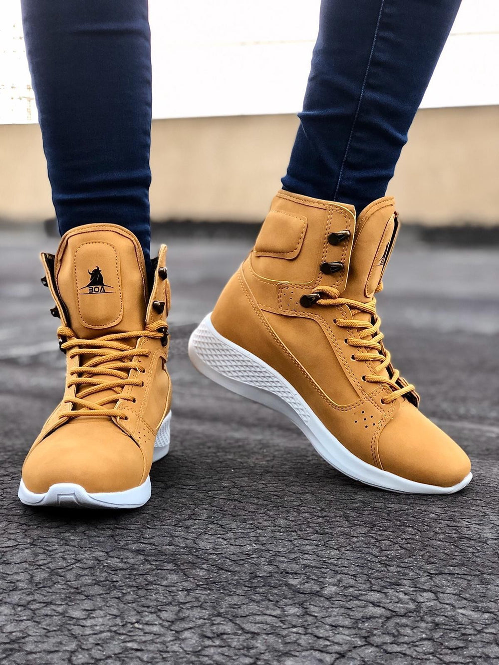 Lace-Up Camel Yellow Short Boxer Unisex Sports Boots