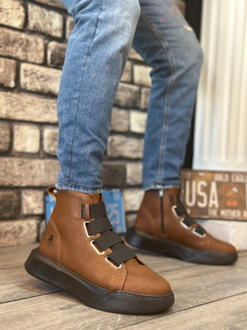 Men's High Top Brown Sport Boots with Cuff BA0142