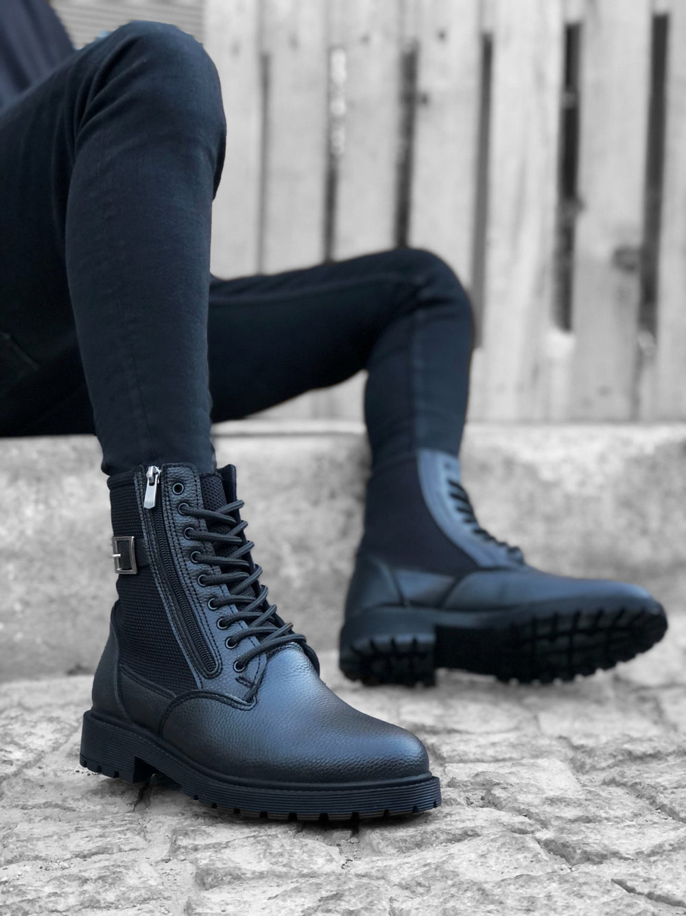 Black Men's Sporty Classic Zippered Postal Boot