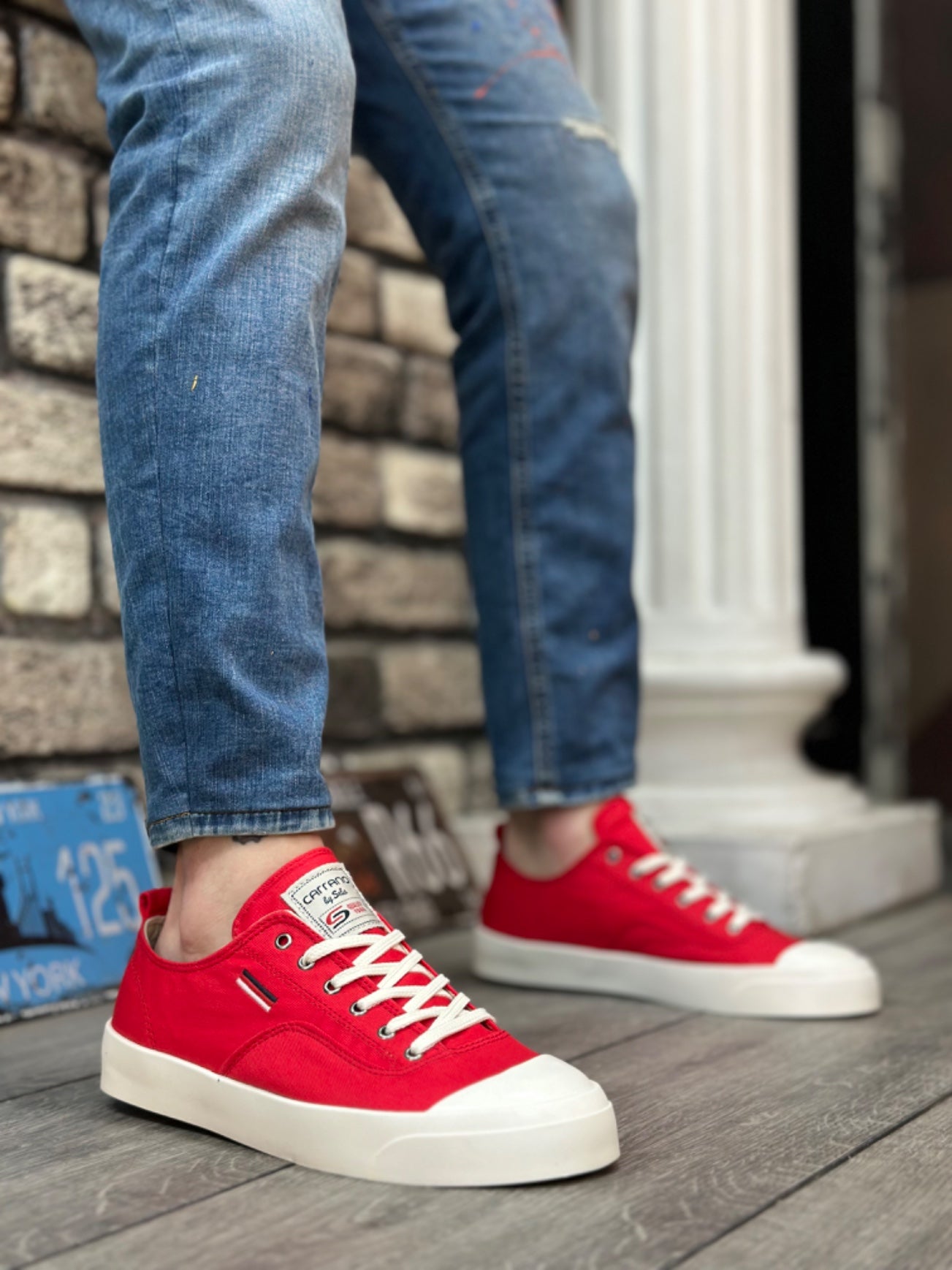 Red Casual Men's Shoes with Comfortable Flat Sole and Lace-up