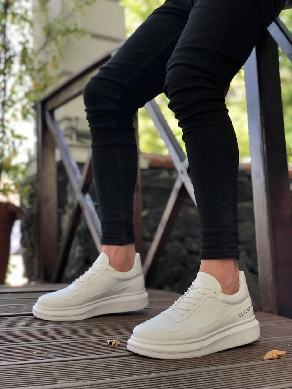 High Top White Lace-Up Men's Sneakers (BA0238 BOA)