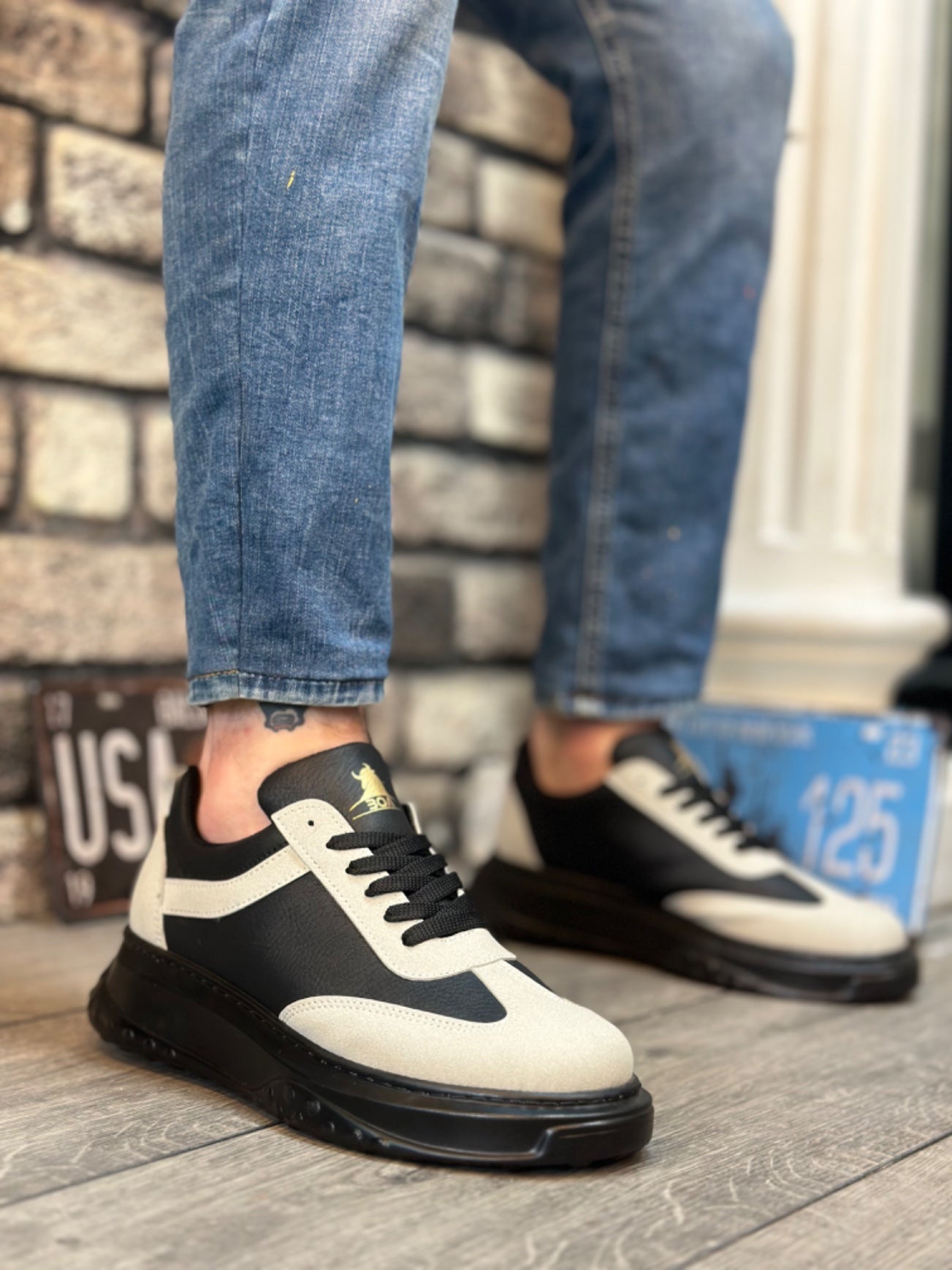 BOA Grip Black Thick High Sole Lace-Up Men's Sneakers