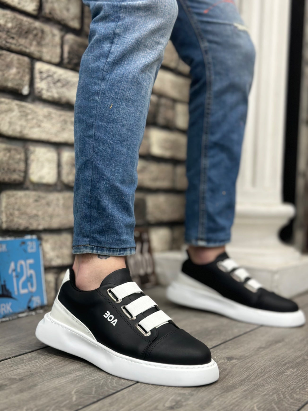 Black and White Detail Thick Sole Casual Men's Shoes