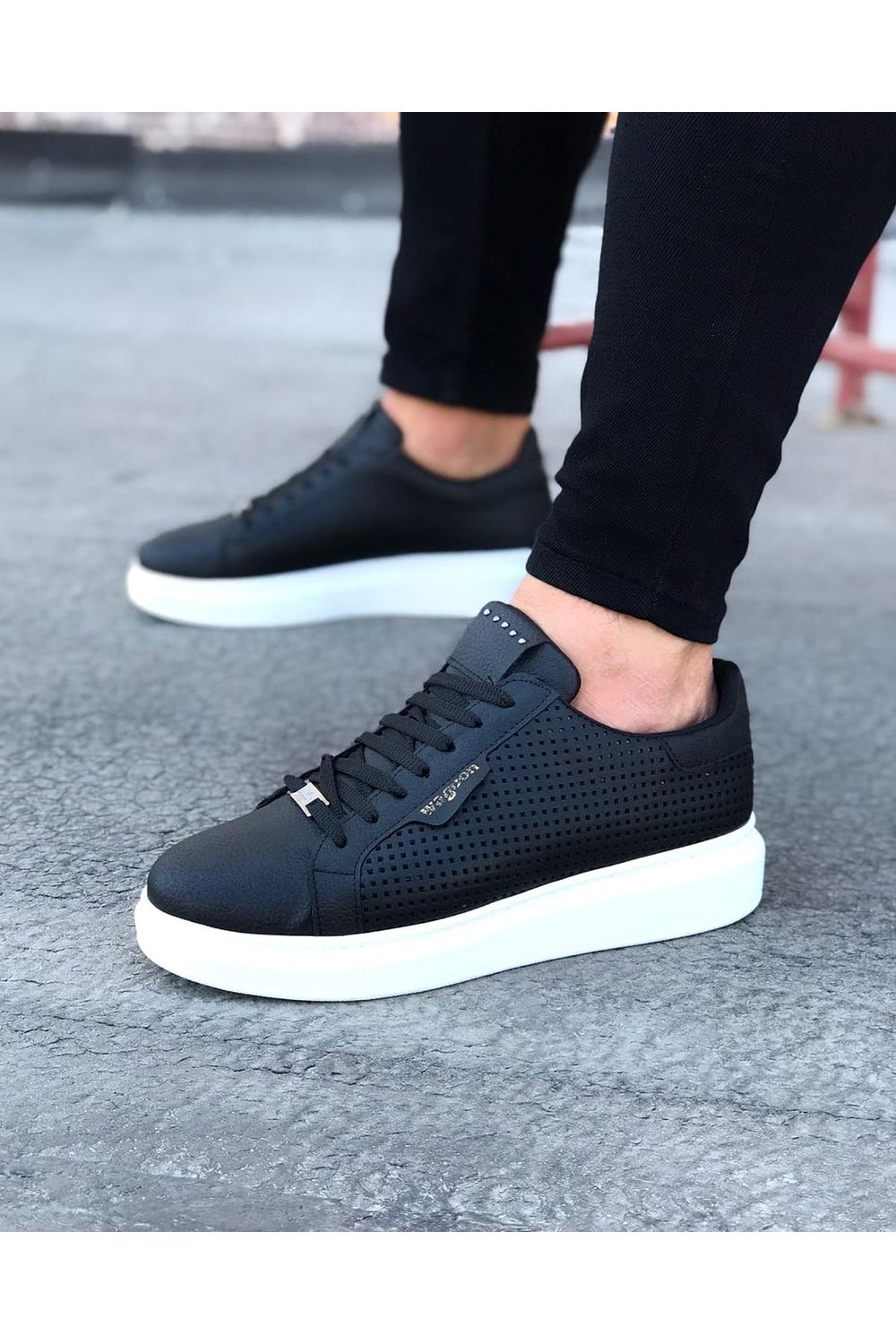 Black Hole Men's High Top Shoes