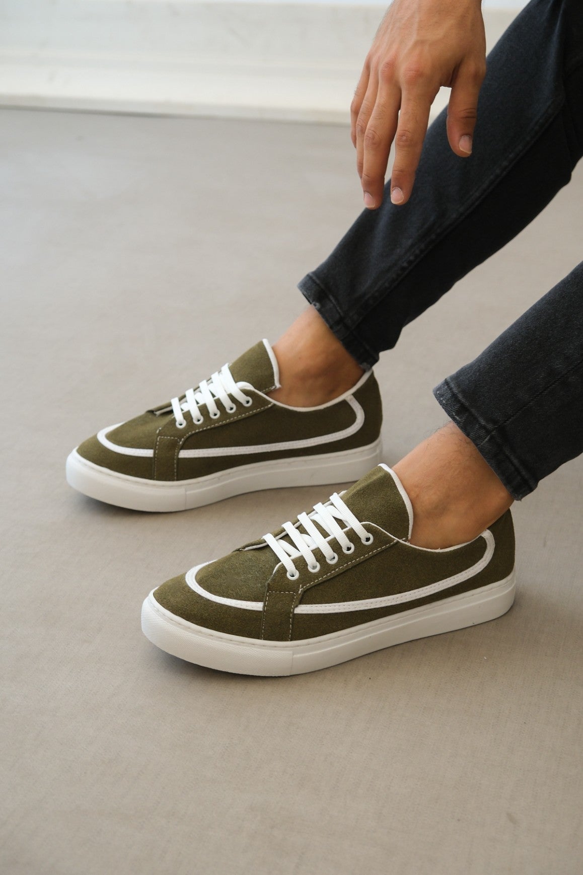 Green Leather Lace-Up Daily Sports Shoes with BOA Laces