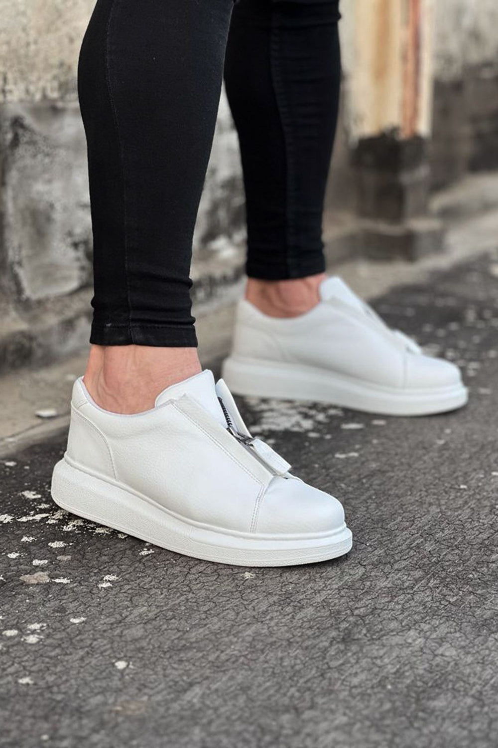 White Men's Casual Shoes - Wagoon WG010