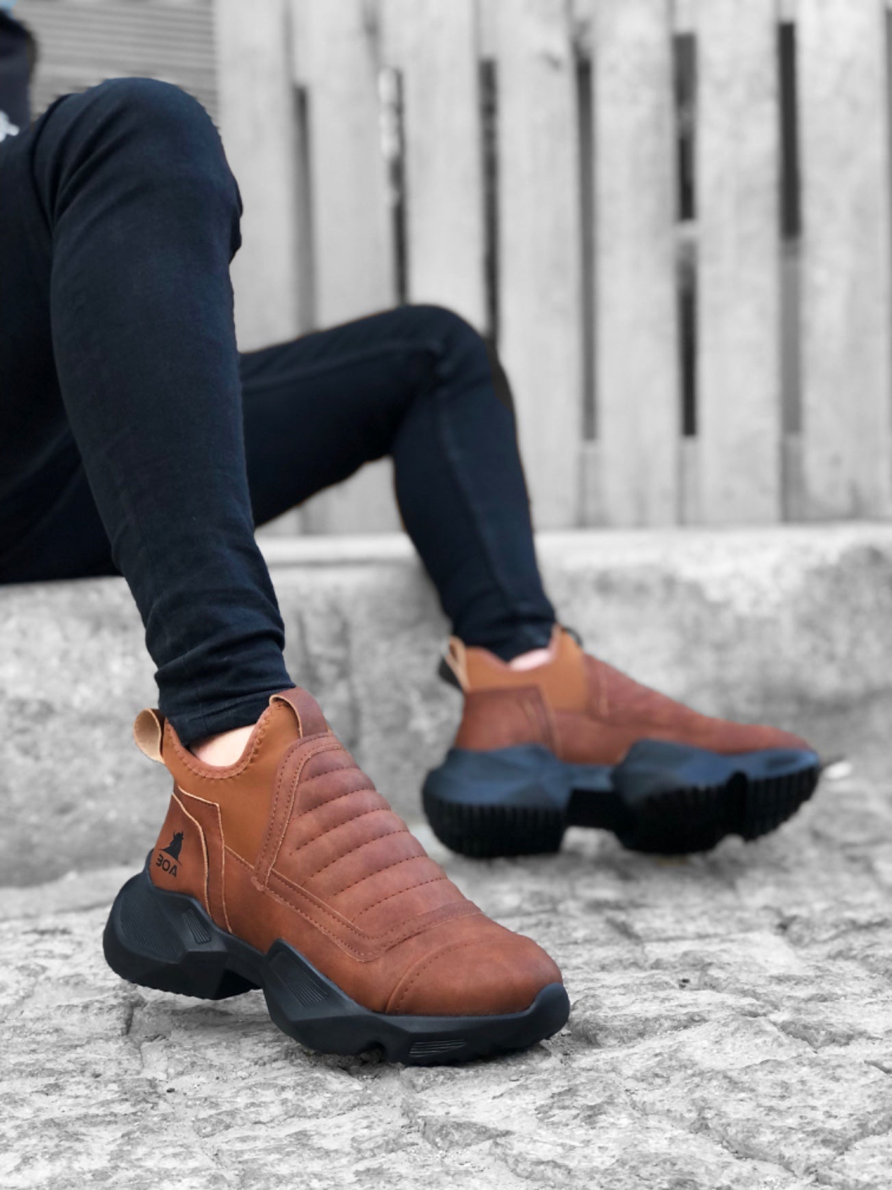 Comfortable Laceless High Top Tan Men's Sports Ankle Boot