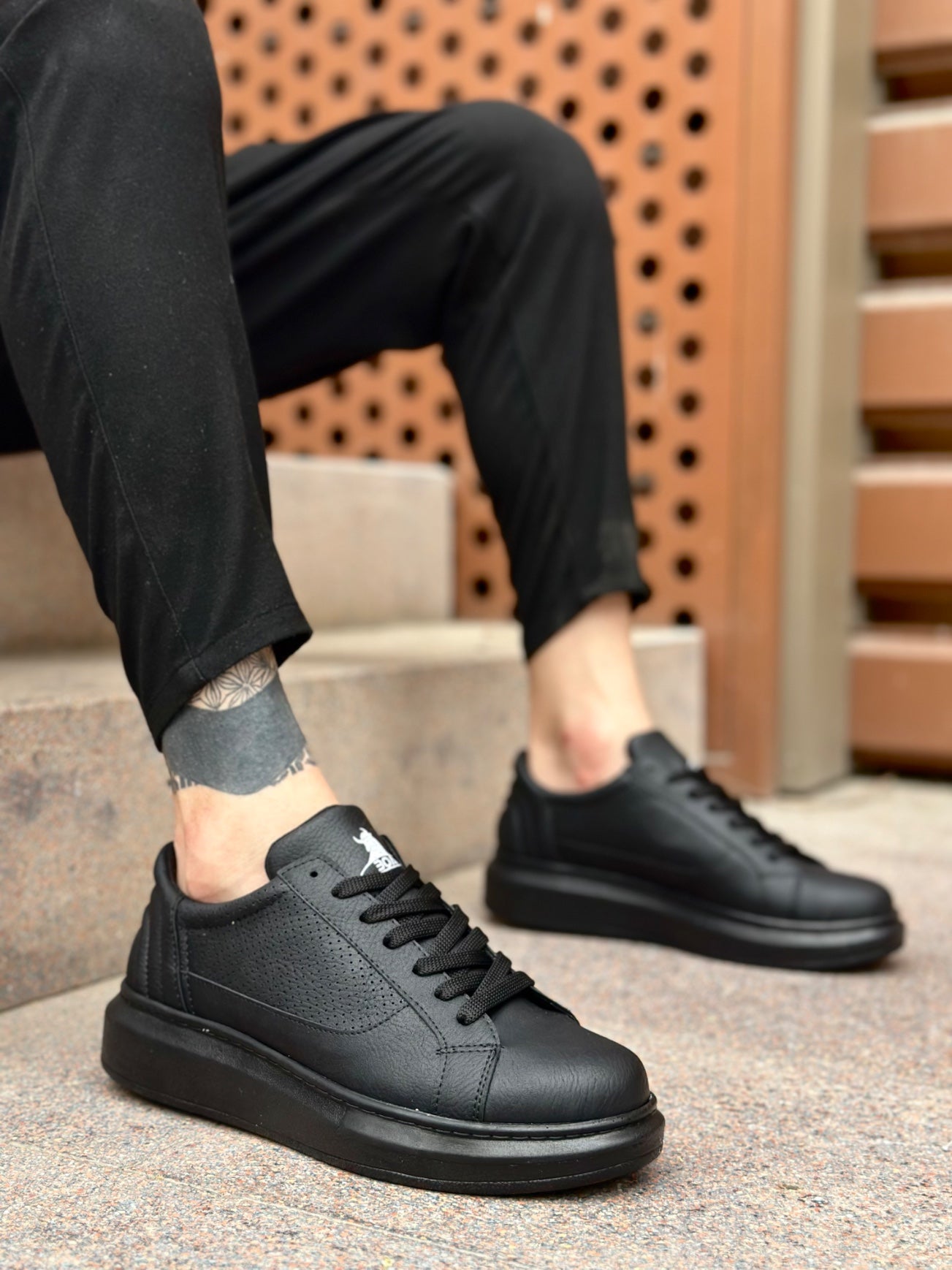 BOA Thick Black High Top Black Lace-up Sport Men's Shoes