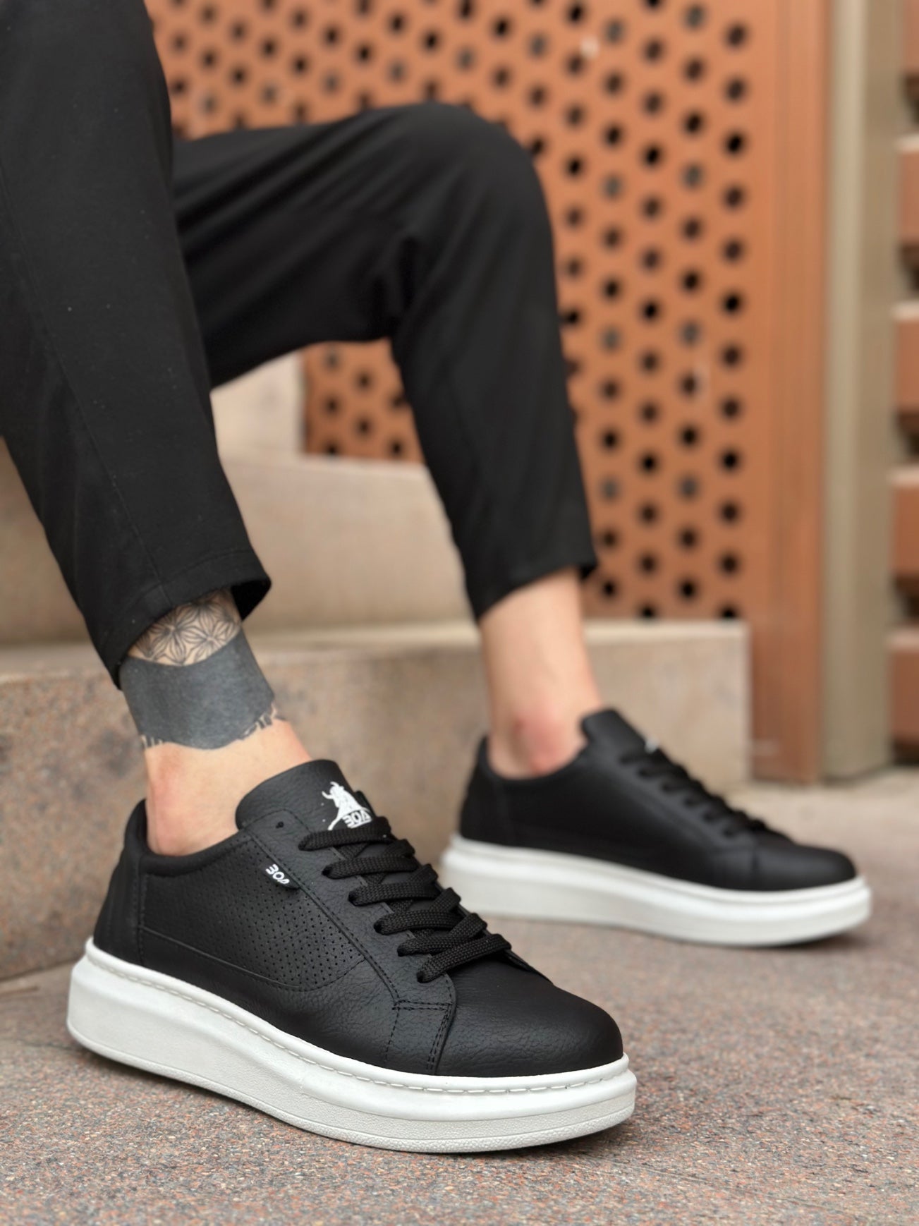Men's Thick Sole Black Lace-Up Sports Shoes - BA0423 BOA