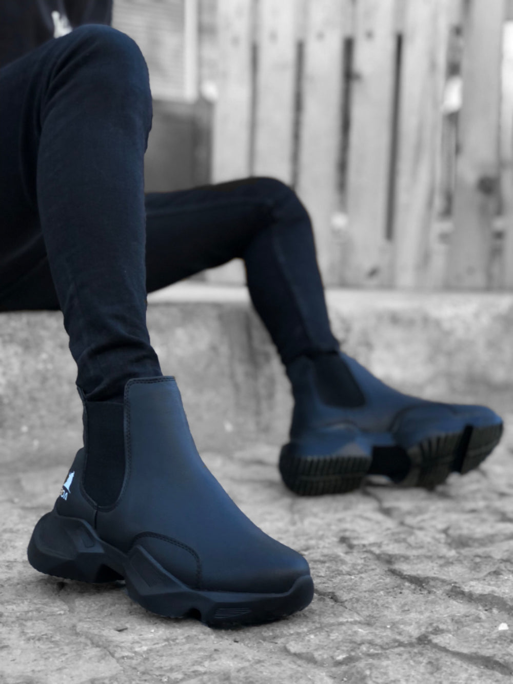 Laceless Comfort High Top Black Men's Sport Ankle Boot