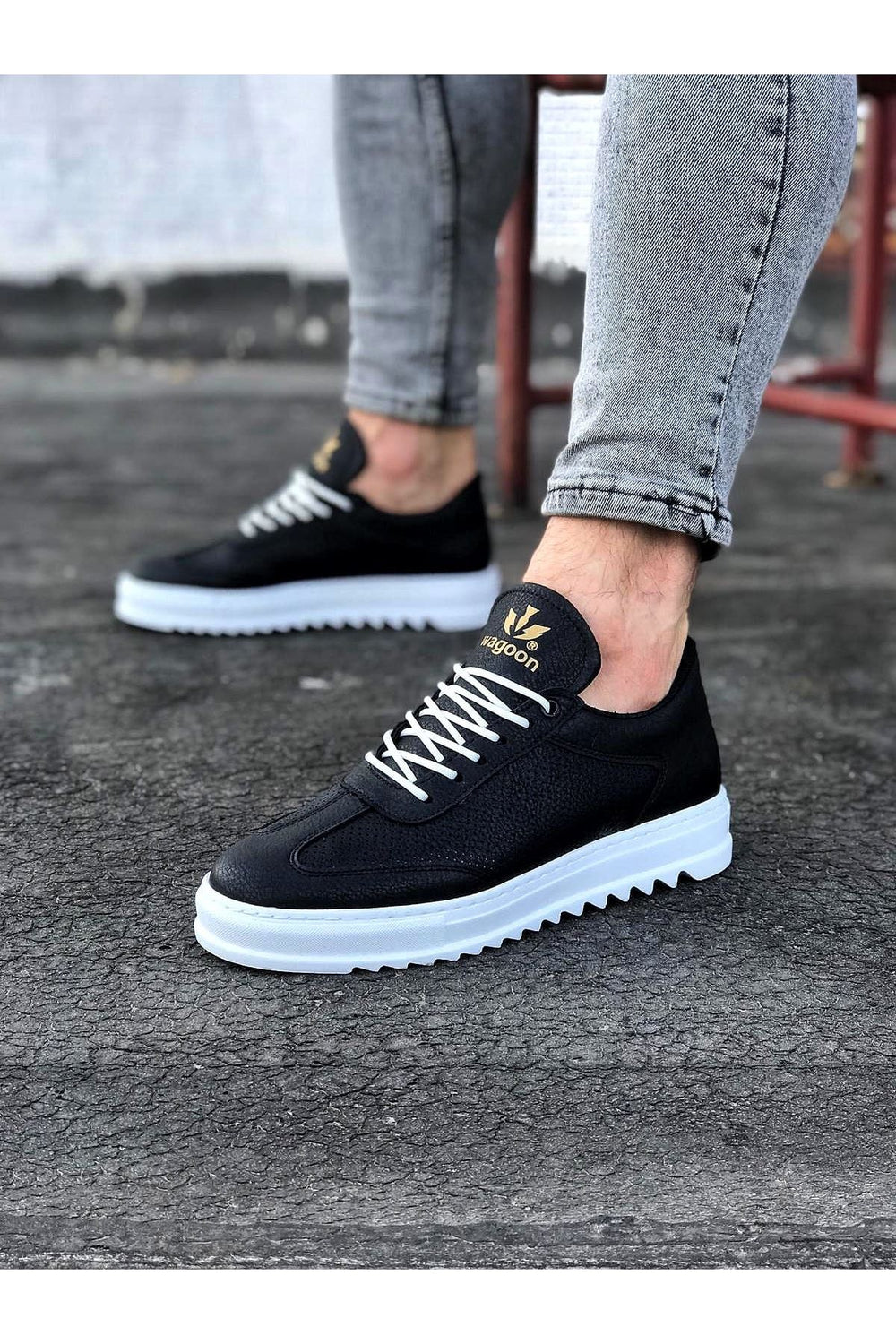 Black Men's Casual Shoes - Wagoon WG022