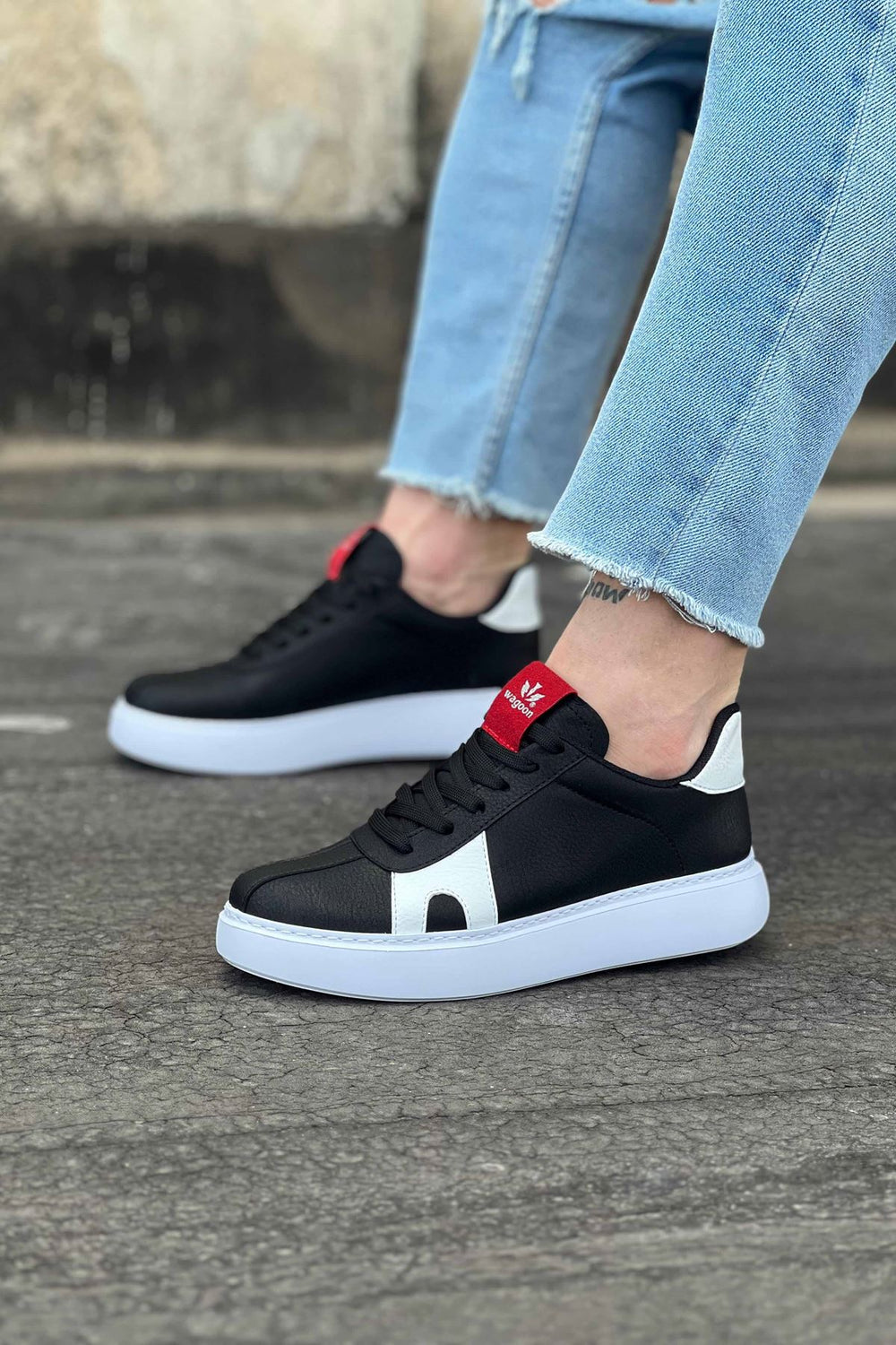 Black Men's Casual Shoes - Wagoon WG040