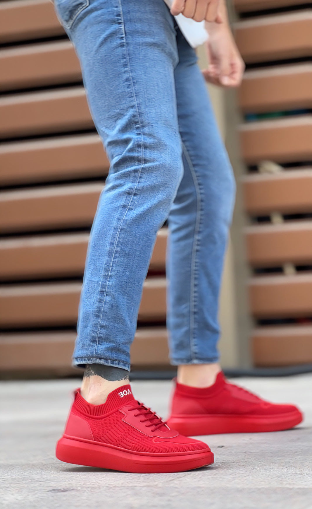 BA0812 Special Knit Style Red Sneakers