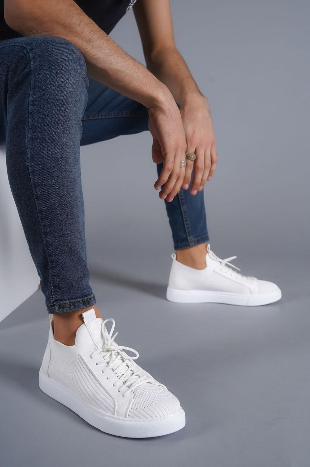 White Knit Lace-Up Casual Men's Shoes