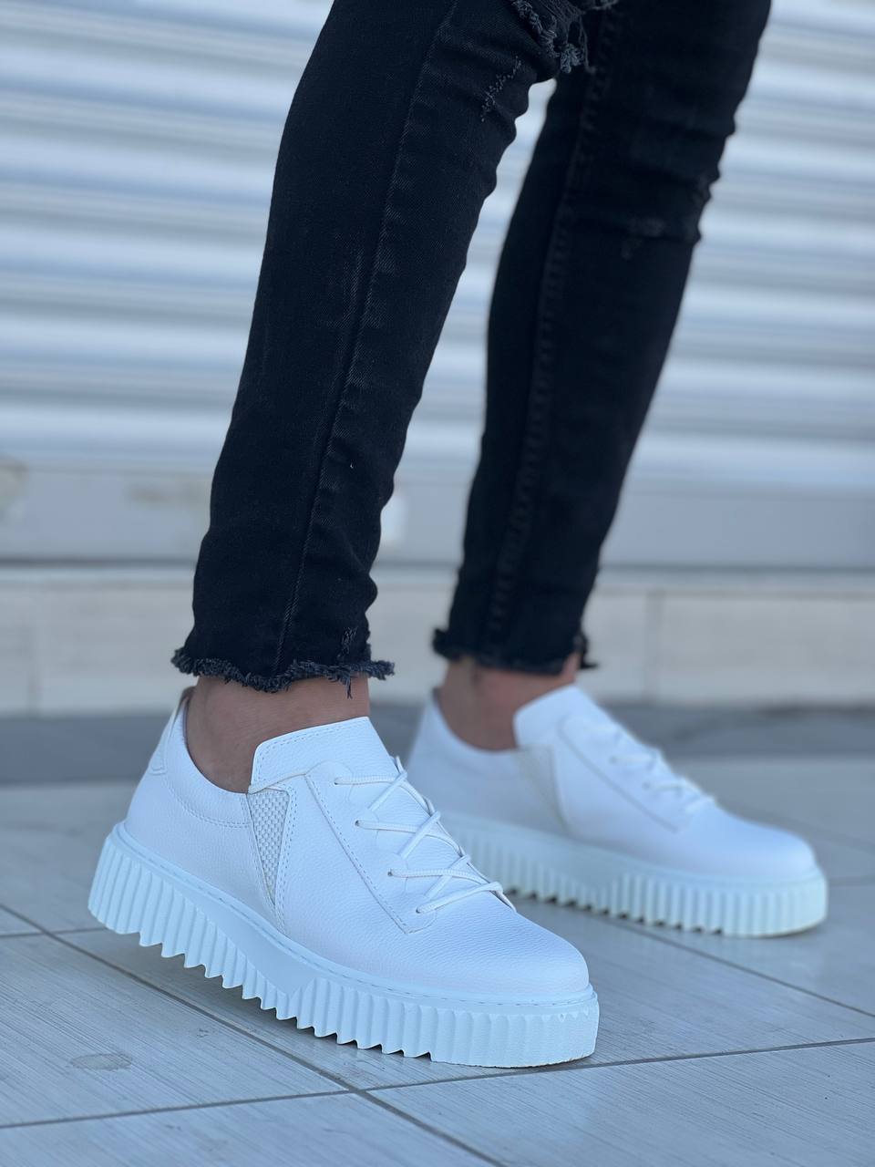 White Skin High White Sole Lace-Up Detailed Elastic Men's Casual Shoes