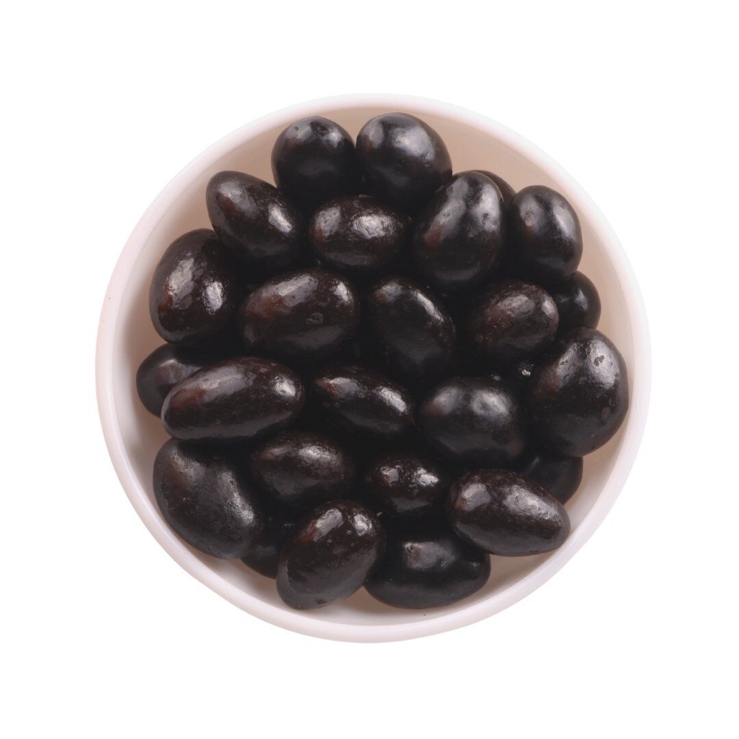 دراجيه شوكولاتة اللوز المُر وجبة غنية بمضادات الأكسدة