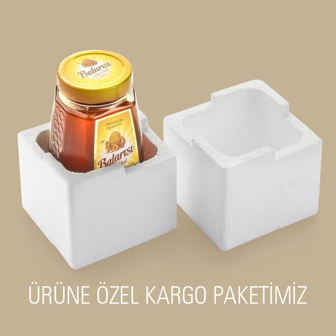 عسل الزهور الطبيعي.