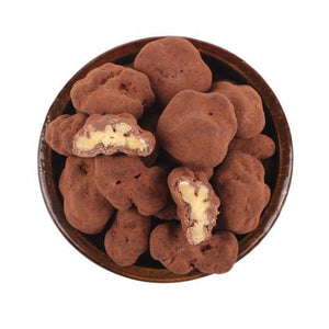 حلوى الشوكولاتة والجوز