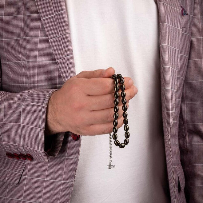 مسبحة أولتو مطرزة بقص كبسولي مزينة بشرابة من الفضة الإسترليني عيار 925