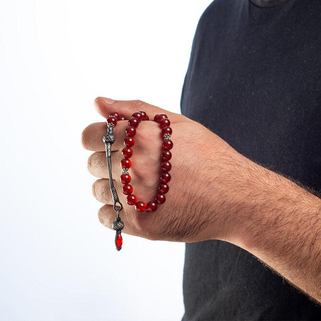 Rosary made of red agate with Silver Qazzazia tassel