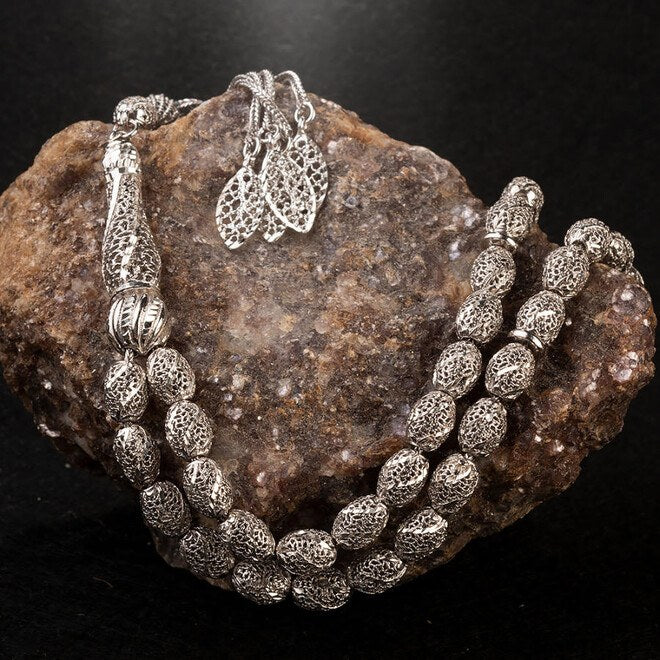 Rosary made of silver hand-engraved in silver color