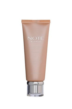 Note Mineral 402 Satin Finish SPF 15 Full Coverage Foundation