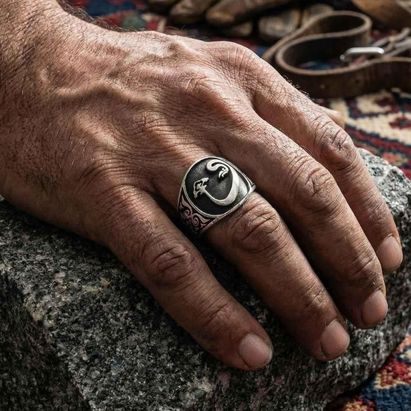 خاتم رجالي فضة بنقش Vav موديل بسيط