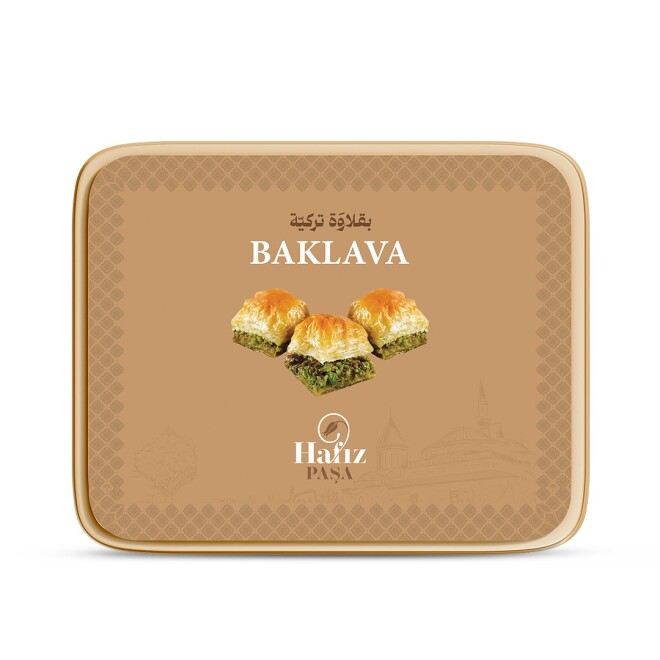 Classic Turkish baklava with pistachio - 1