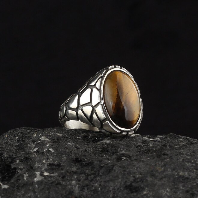 Classy men's silver ring with tiger's eye gemstone - 1