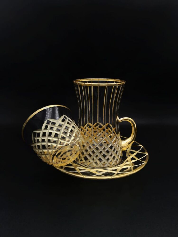 Decorated with engraved intersecting lines Tea Cup Set 18 Pieces - 1