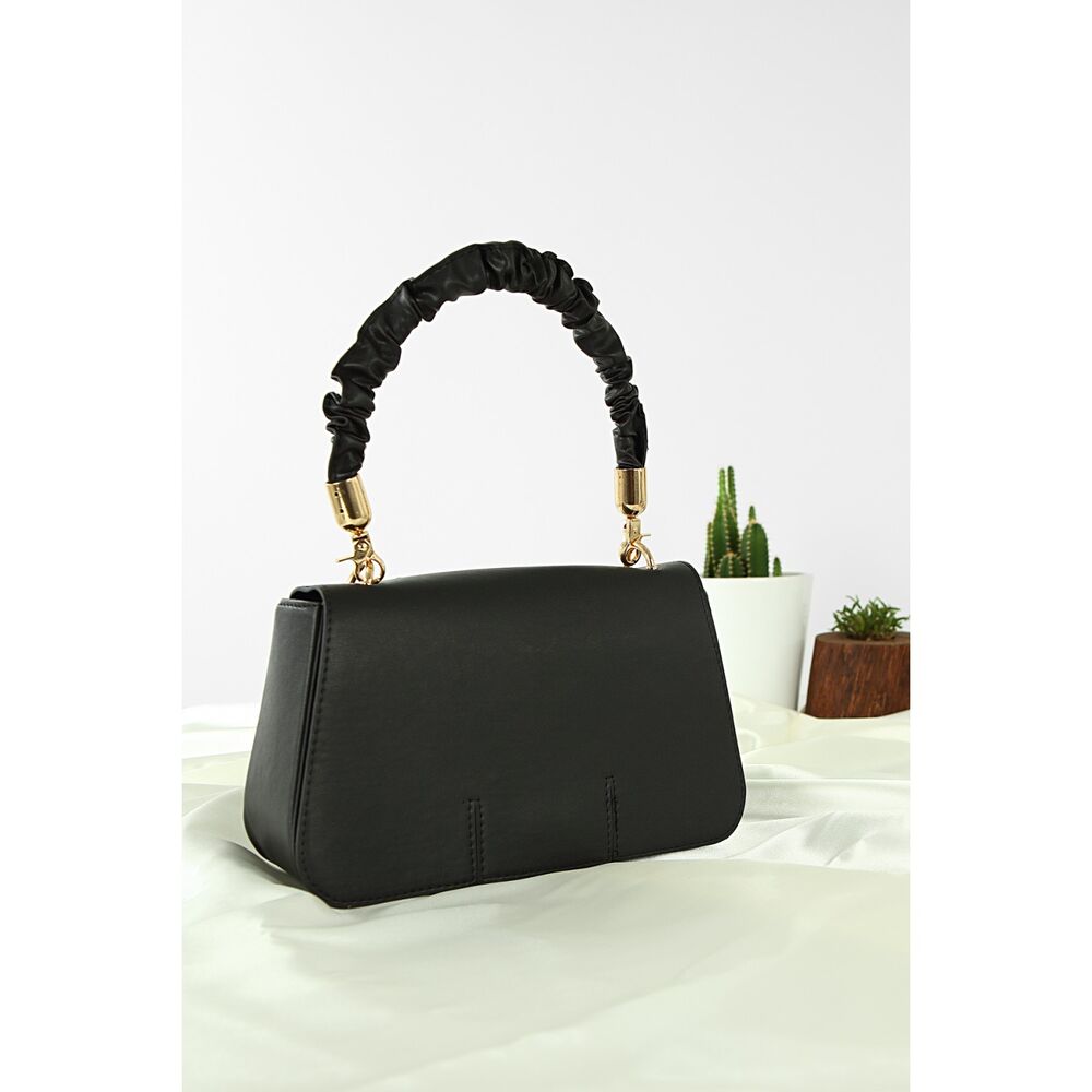 Distinctive Women's Handbag - 4