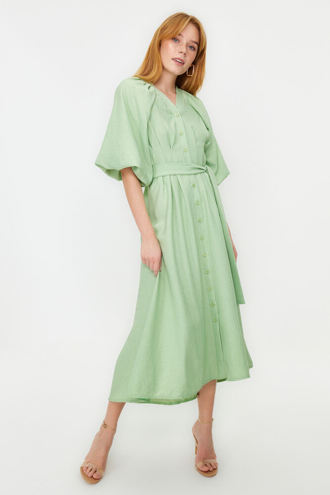 Elegant dress with puff sleeves - light green - 1