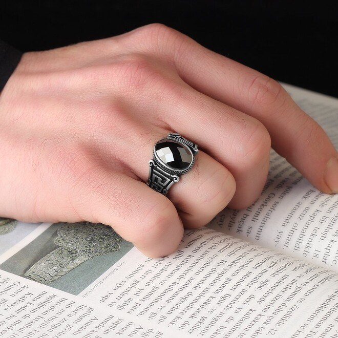 Men's silver ring inlaid with zircon stone - 3