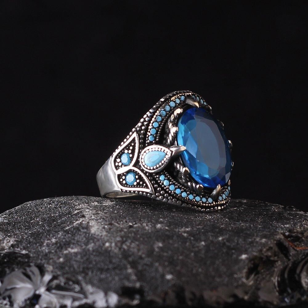 Men's silver ring with a distinctive design with topaz stone - 1