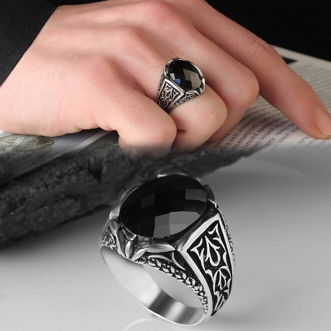 Men's silver ring with a distinctive engraving with zircon stone - 11