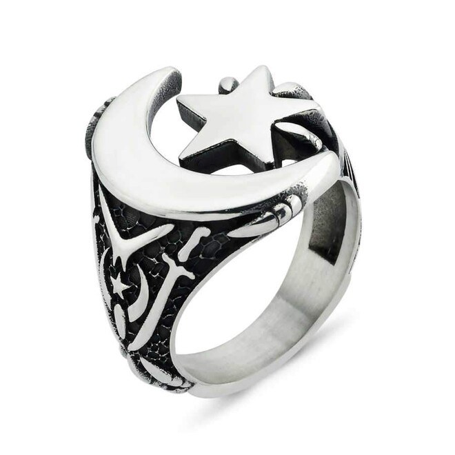 Men's silver ring with a star design with claw engraving - 1