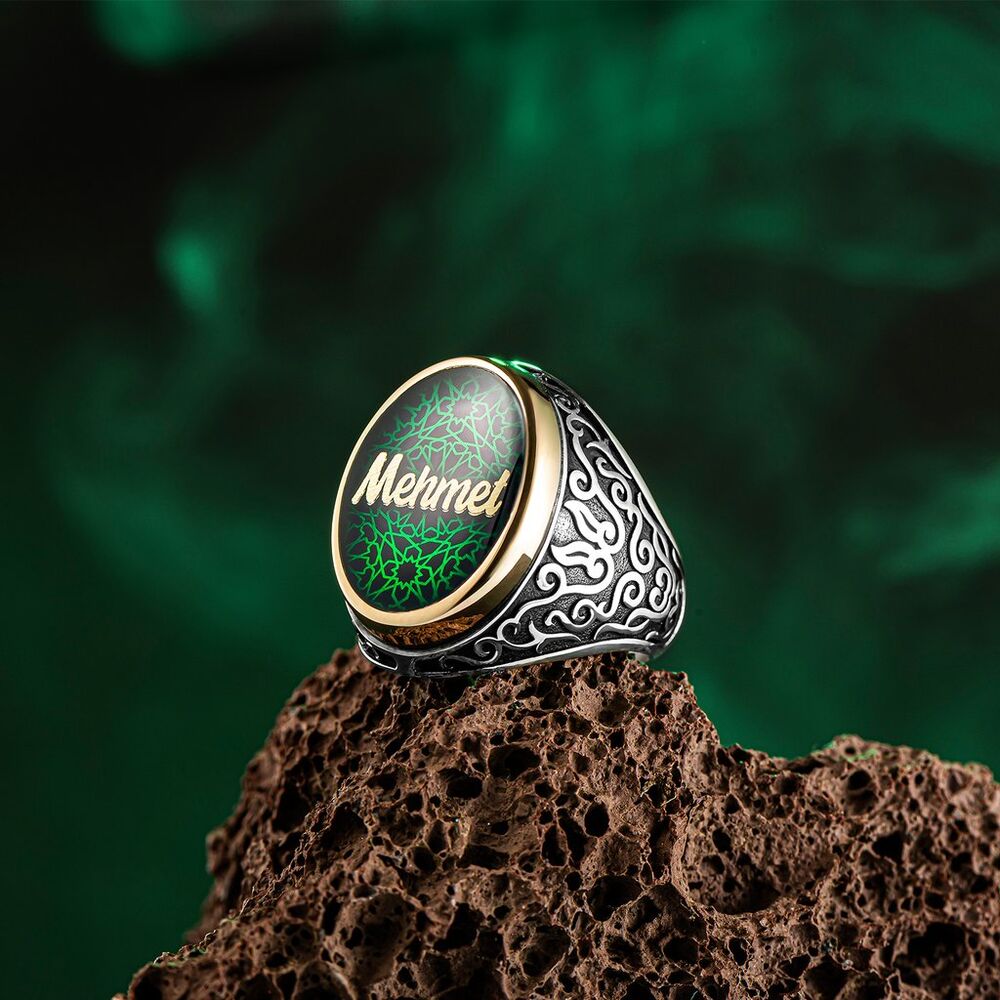 Men's Silver Ring With Green Enamel Stone With Name Engraving That Can Be Customized - 1