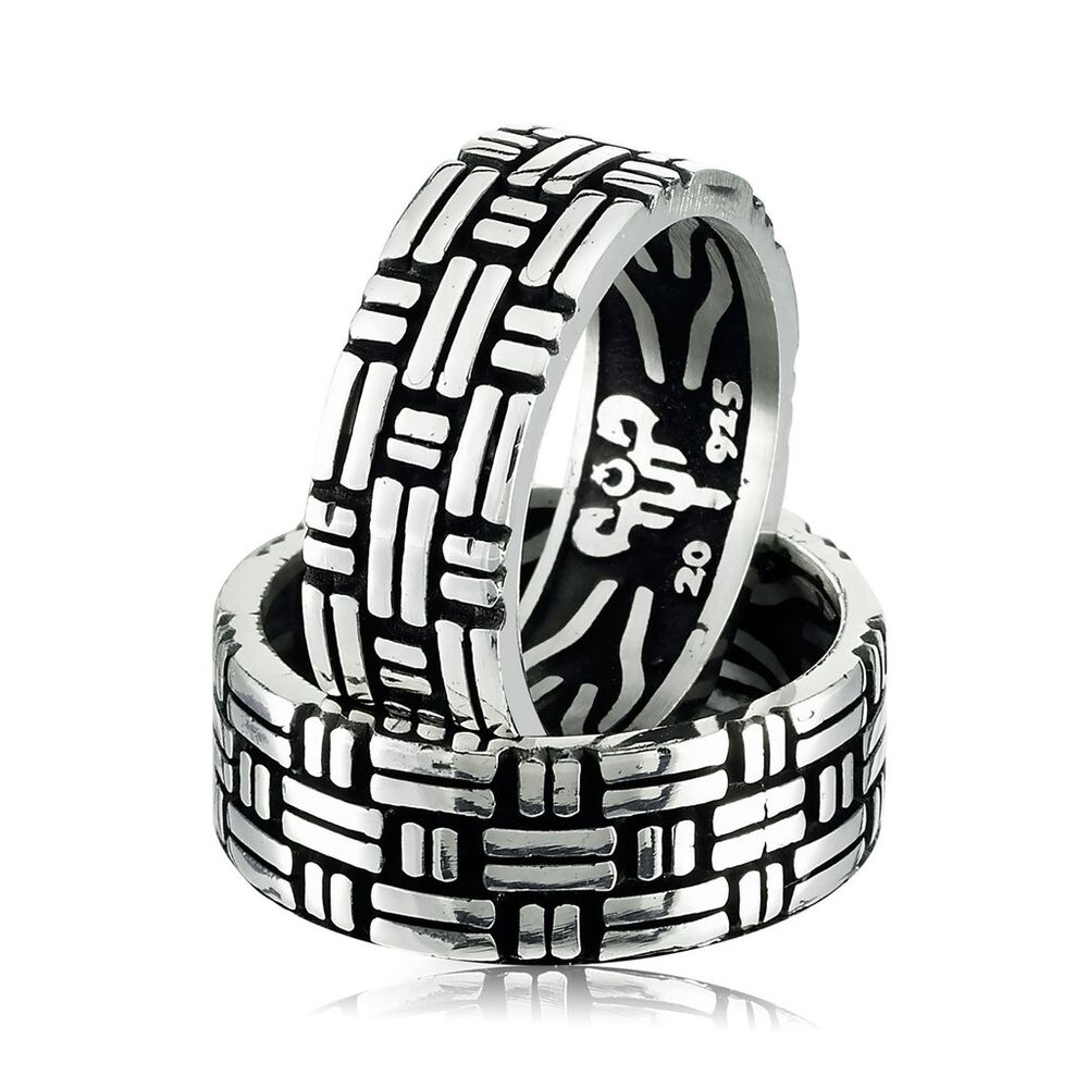 Men's silver ring with knit lines engraving - 1