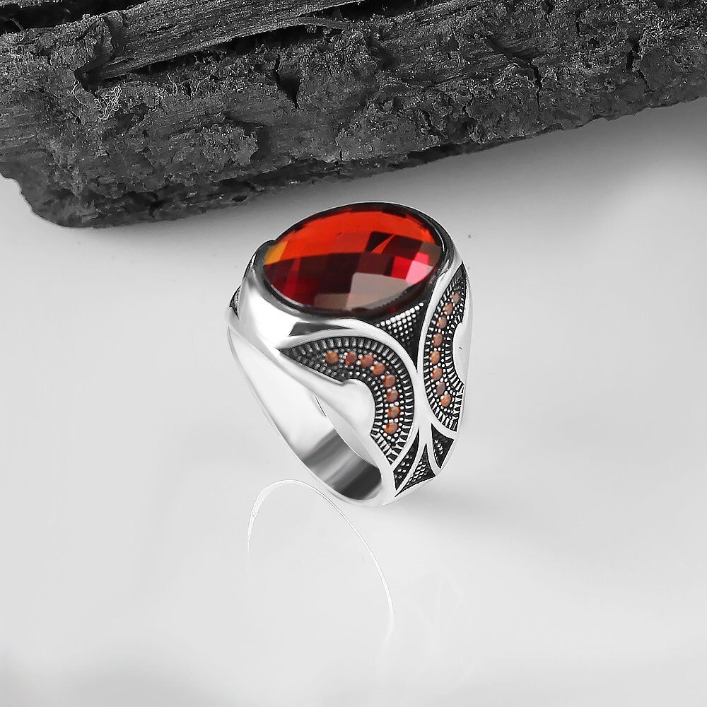 Men's silver ring with zircon stone with a distinctive design - 7