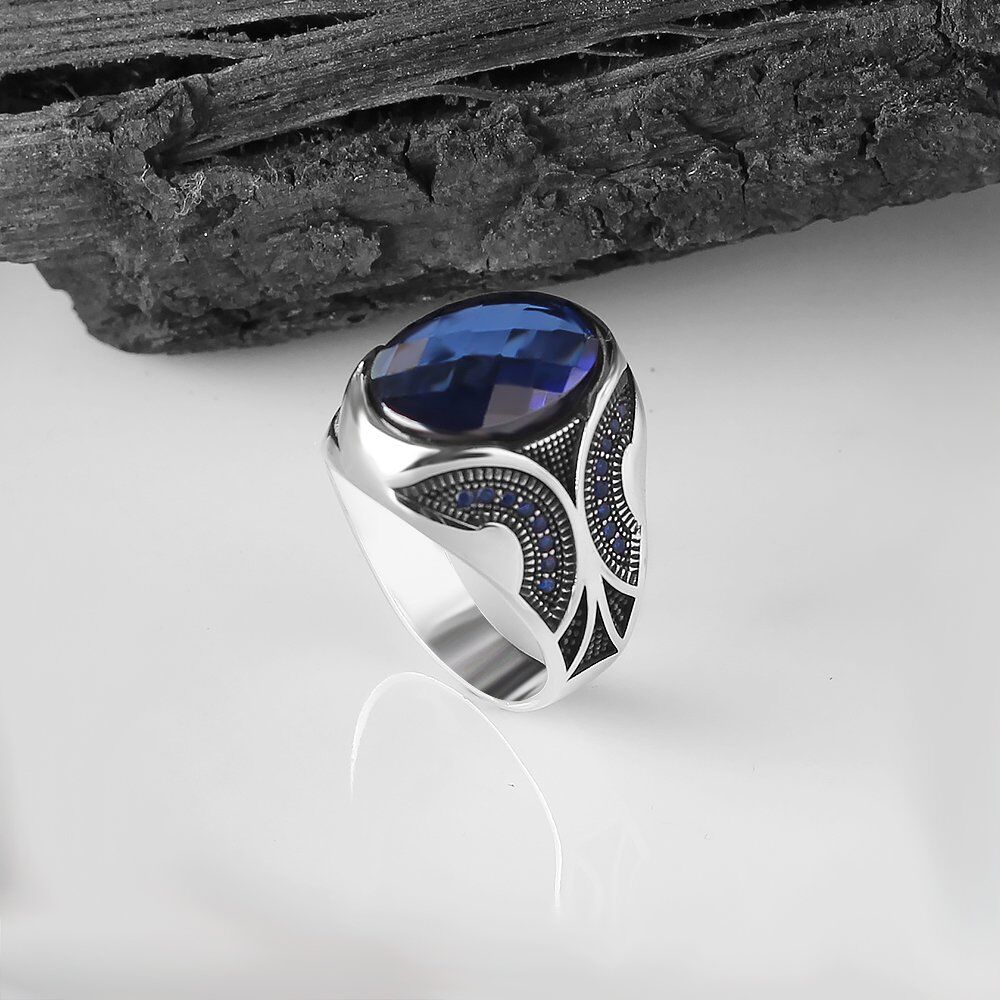 Men's silver ring with zircon stone with a distinctive design - 10