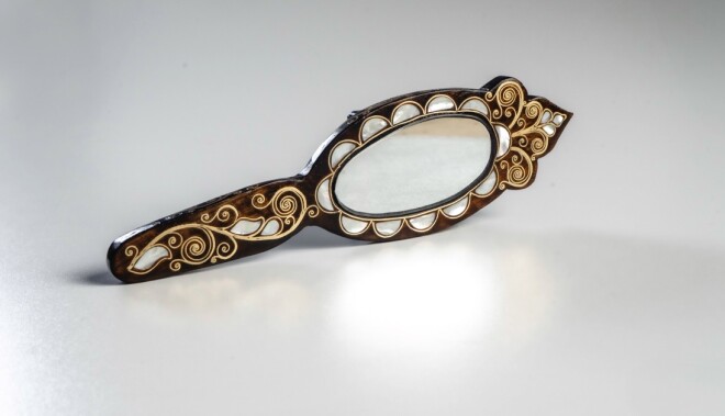 Oval Pearl Mirror - 2