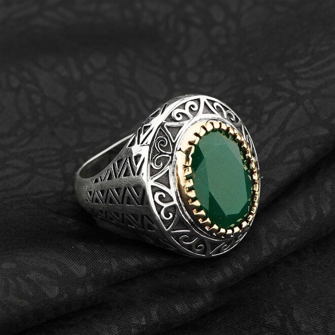 Oval Root Emerald Green Stone Sterling Silver Men's Ring - 4