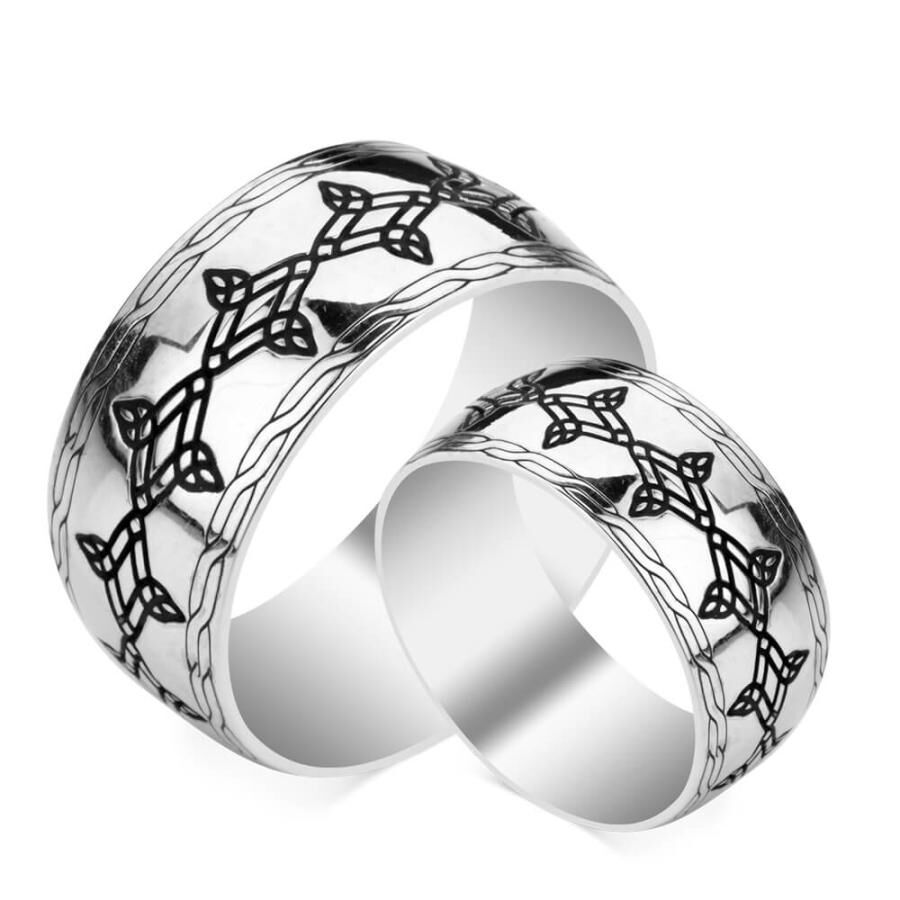 Pair of Symmetrical Patterned Silver Wedding Rings - 1